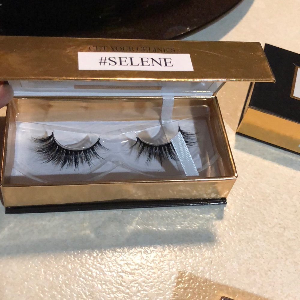 Le Celine eyelashes